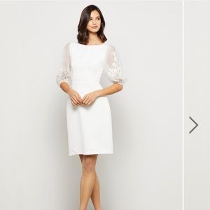 BCBG white dress Mila Lace Sleeve